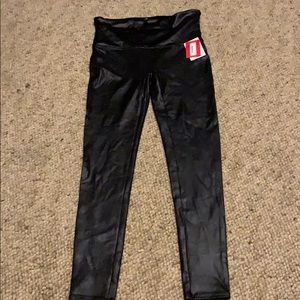 Spanx Faux Leather Leggings - Large - NWT